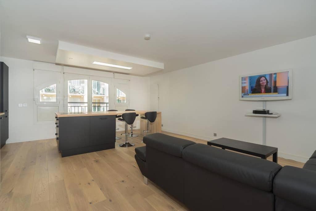 Lovely Apartment Close To A Big Shopping Mall Serris Exterior foto